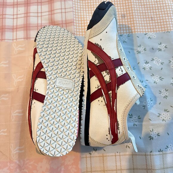 Onitsuka Tiger Off-White Sneakers With Burgundy Stripes - Picture 4 of 5